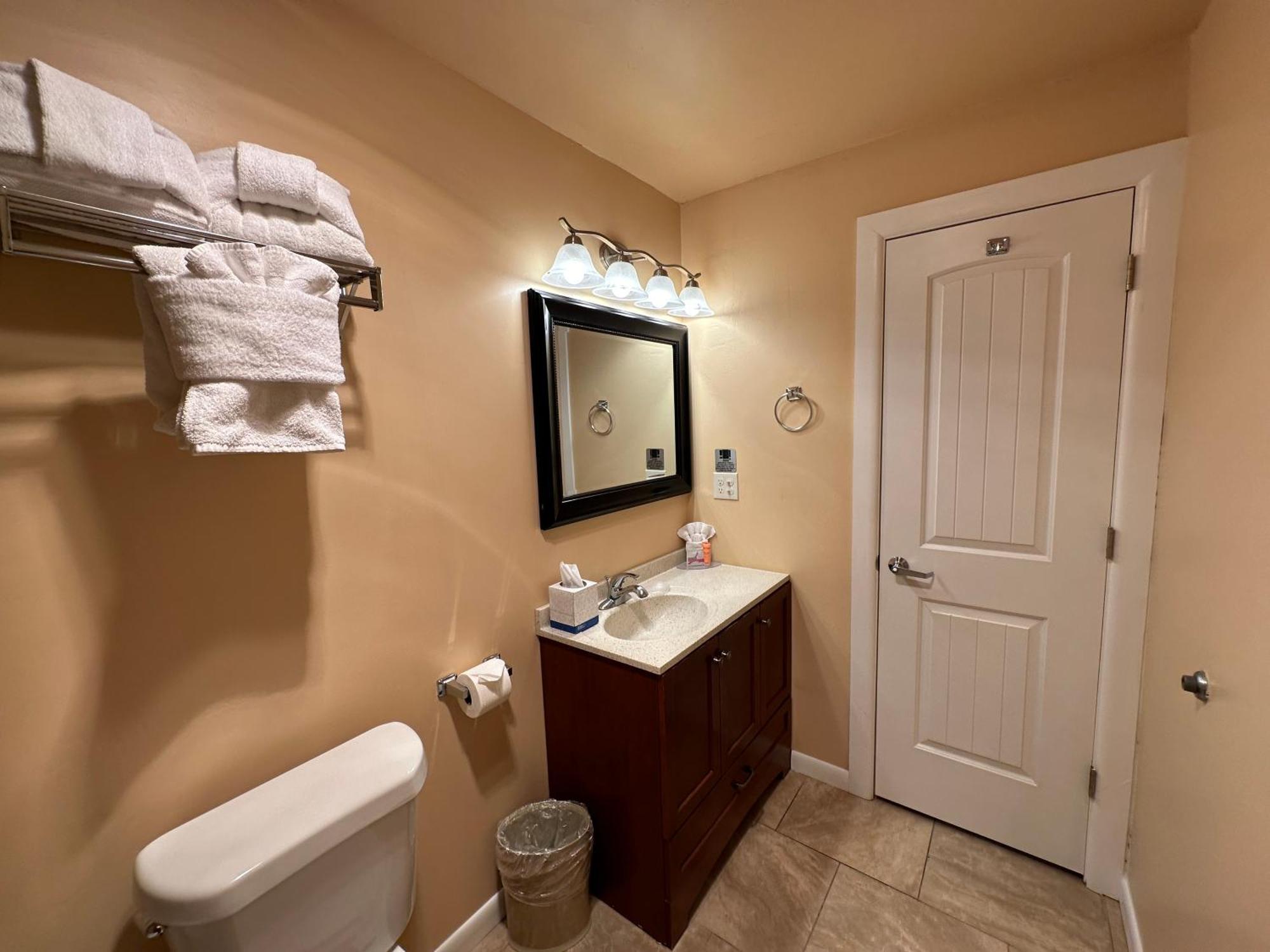 אוראיי Abram Inn & Suites מראה חיצוני תמונה